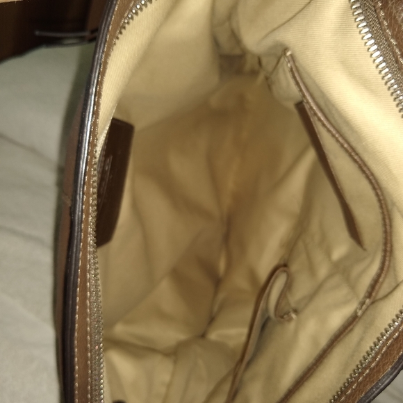 Coach Thompson unisex leather crossbody.70308 - Picture 8 of 12